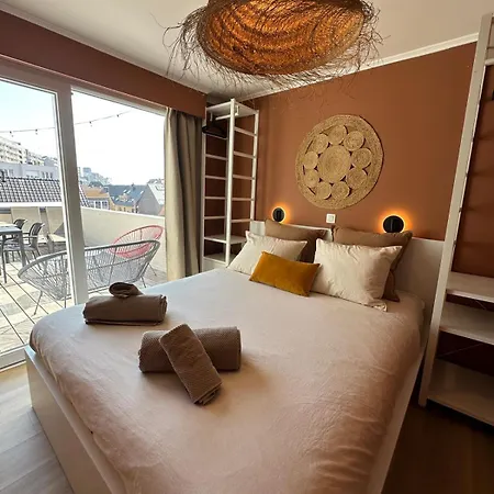 Charming Penthouse - Sunny - Terrace - Close To Sea And Restaurants *